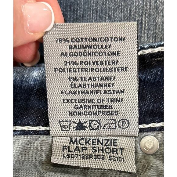 Silver Jeans Co. Jean Shorts Womens Size 28 McKenzie Flap Short Denim Inseam 4 - Picture 7 of 7